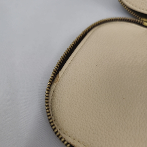 ✅️SOLD✅Louis Vuitton Monogram Trousse Brush GM Cosmetic Pouch(Date Code:VI 0052) - Picture 11 of 16